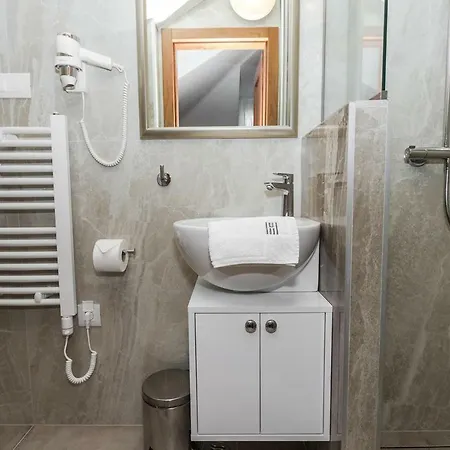 Twin 3219g Guest house 4*