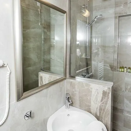 Twin 3219g Guest house Tisno